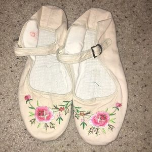 Floral Strap Flats